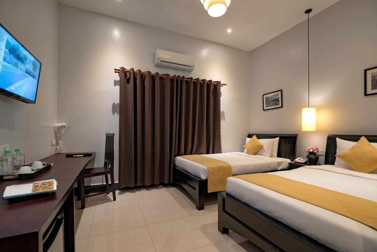 Grange Hotell Siem Reap Exteriör bild